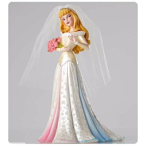 Disney Showcase Bride Aurora Couture de Force Statue